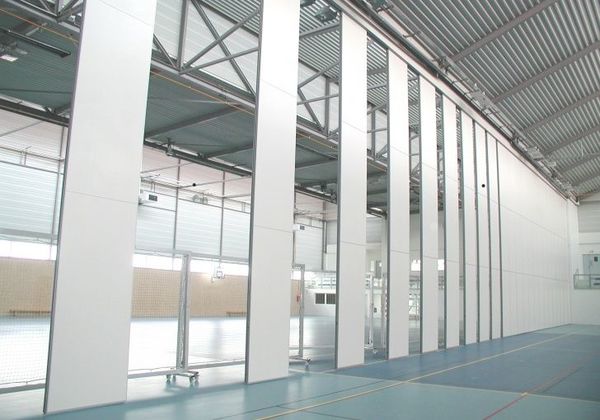 Kremlin Bicetre  Gymnase des Esseli&egrave;res (2005)_0