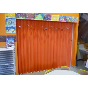 Cloison extensible dans une &eacute;cole maternelle_1