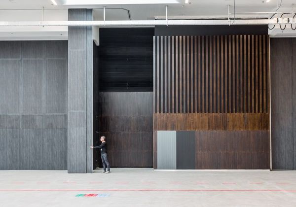 PAVILLON 7 Paris portes de Versailles_0